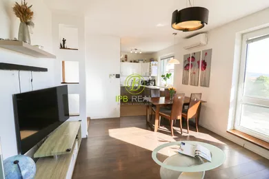 Na predaj 3-izbový byt, 64 m², Stupava, Cementárenská