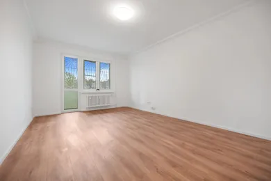 Na predaj objekt, 48 m², Bratislava-Ružinov, Súmračná