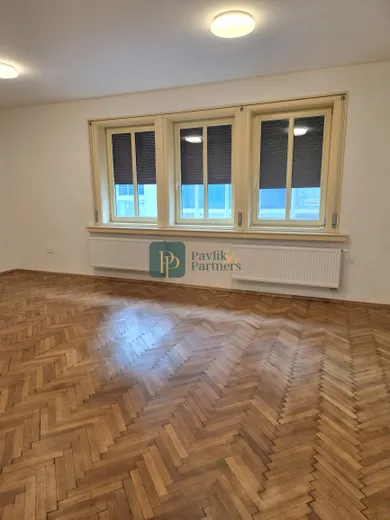 Na prenájom objekt, 100 m², Nitra, Sládkovičova