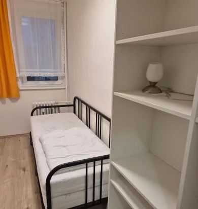 Na prenájom byt v Bratislava-Ružinov · €670 · Čiastočná rekonštrukcia