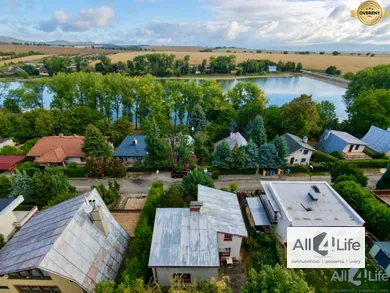 Na predaj rekreačný dom, 90 m², Vrbové, Rekreačná