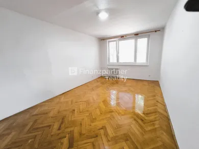 Na predaj 3-izbový byt, 86 m², Veľké Kapušany