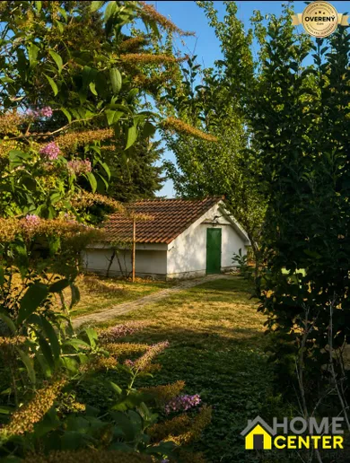 Działki na sprzedaż, Komárno · €95 000