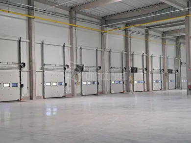 Na prenájom objekt, 200 m², Bratislava-Rača, Bojnická