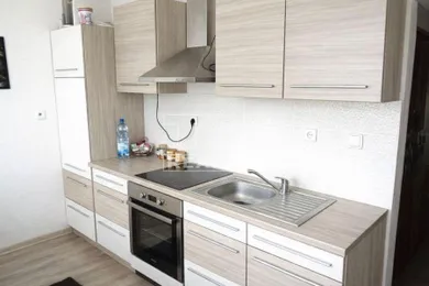 Eladó lakások, 2-szobás, Bratislava-Petržalka · €203 999
