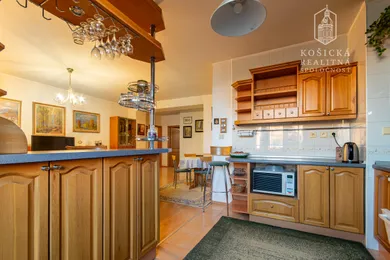 Byty na predaj 4-izbový, Košice-Staré Mesto · €340 000