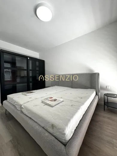 Na prenájom 2-izbový byt, 56 m², Bratislava-Ružinov, Košická