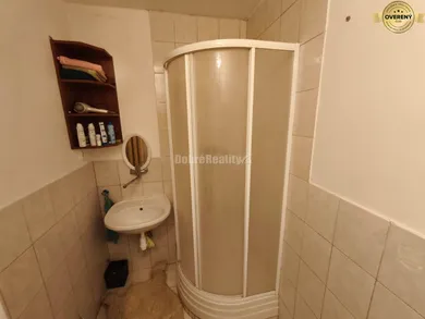 Na predaj 1-izbový byt, 38 m², Galanta