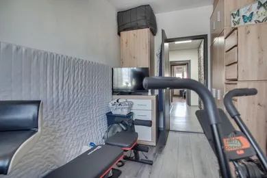 Na predaj 3-izbový byt, 61 m², Nové Zámky