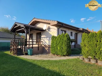 Na prenájom 4-izbový dom, 131 m², Čifáre