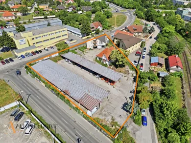 Na predaj objekt, 935 m², Nitra, Staničná