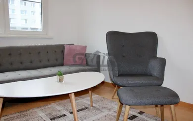 Na prenájom 2-izbový byt, 50 m², Bratislava-Dúbravka, Tranovského