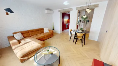 Na prenájom 2-izbový byt, 60 m², Bratislava-Ružinov, Turčianska