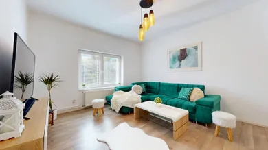 Na predaj 5-izbový dom, 158 m², Ivanka pri Dunaji, Sadová