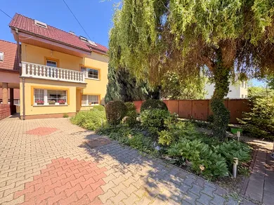 Domy na predaj 7-izbový, Bernolákovo · €489 000