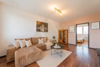 Byty na prenájom 3-izbový, Bratislava-Podunajské Biskupice · €700