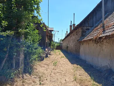 Na predaj 2-izbový rekreačný dom, 100 m², Horné Strháre