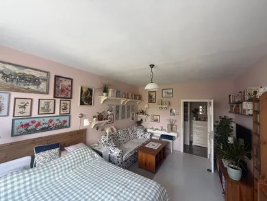 Na predaj 2-izbový byt, 55 m², Bratislava-Karlova Ves, Segnerova
