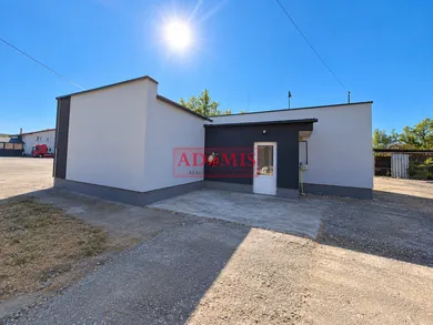 Na prenájom komerčné, 55 m², Čaňa, Železničná