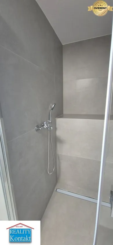 Na prenájom 2-izbový byt, 65 m², Nové Zámky, Podzámska
