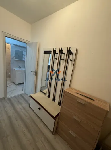Na prenájom 2-izbový byt, 47 m², Nové Zámky, Tatranská