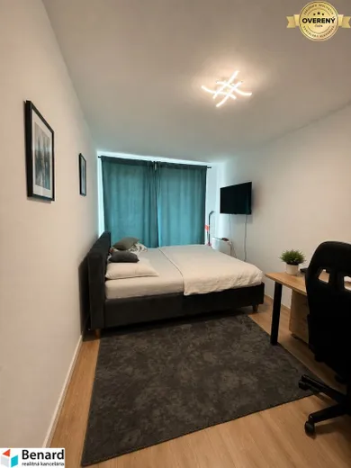 Na prenájom 2-izbový byt, 67 m², Poprad