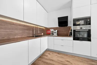 Na predaj 2-izbový byt, 58 m², Bratislava-Rača, Malokrasňanská