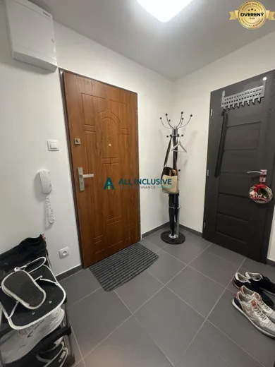 Na predaj 3-izbový byt, 66 m², Šamorín, Hlavná