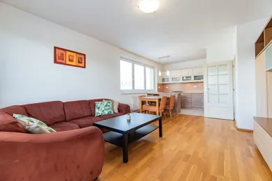 Квартири в оренду, 2-кімнатні, Bratislava-Ružinov · €700