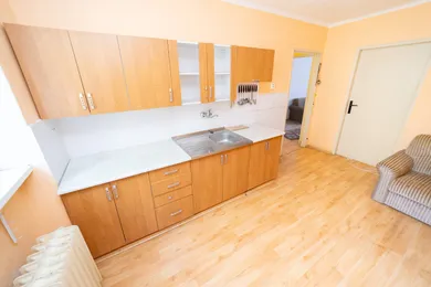 Na predaj 2-izbový byt, 56 m², Veľký Krtíš, Školská, Veľký Krtíš