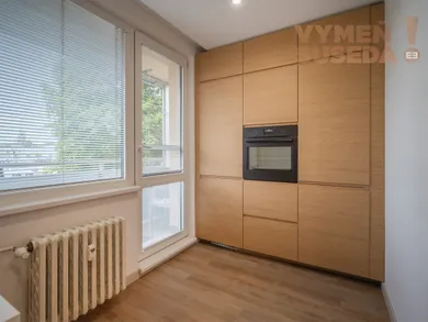 Na predaj 3-izbový byt, 90 m², Piešťany, Bratislavská