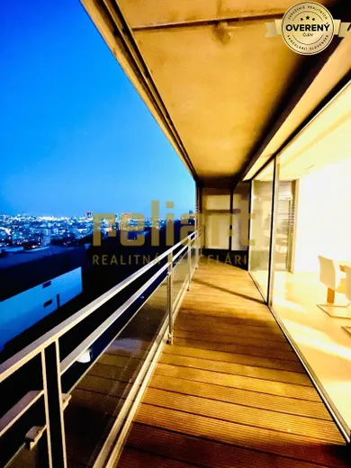 Byty na prenájom 4-izbový, Bratislava-Nové Mesto · €1 900