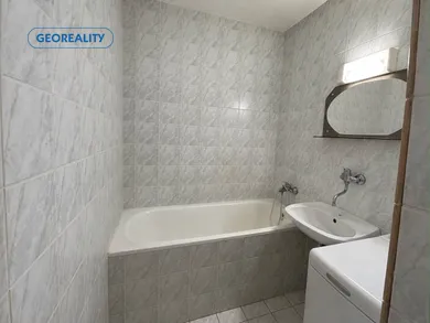 Na predaj 3-izbový byt, 67 m², Levice, P. Jilemníckeho