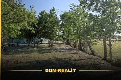 Działki na sprzedaż, Bratislava-Vrakuňa · €142 000
