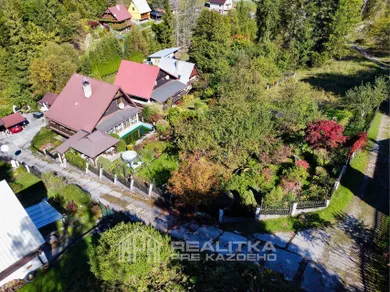 Na predaj dom, 101 m², Raková