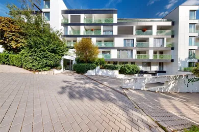Byty na predaj 4-izbový, Bratislava-Nové Mesto · €669 000