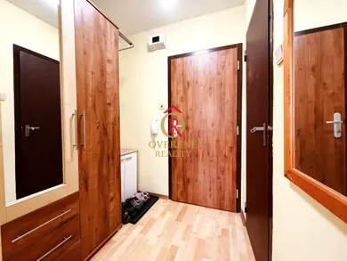 Na predaj 1-izbový byt, 30 m², Banská Bystrica, Sládkovičova