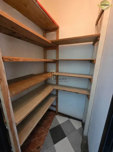 Na predaj 1-izbový byt, 34 m², Banská Bystrica, Horná 3915/93