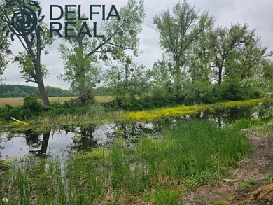 Na predaj pozemok, 811 m², Dolný Chotár