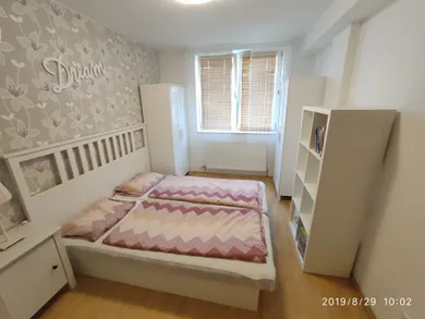 Na predaj 2-izbový byt, 57 m², Bratislava-Nové Mesto, Račianske mýto
