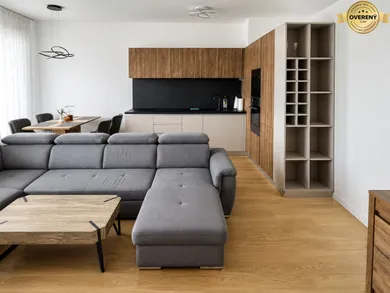 Mieszkania na wynajem, 2-pokojowe, Bratislava-Ružinov · €830