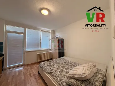 Na predaj 3-izbový byt, 68 m², Nitra, Štúrova