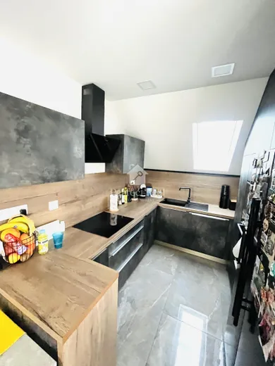 Na predaj 3-izbový byt, 90 m², Zlaté Klasy