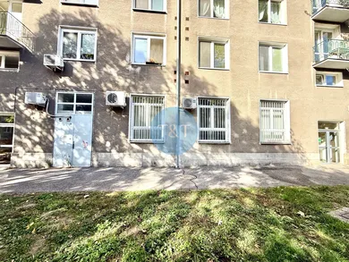 Na prenájom komerčné, 140 m², Bratislava-Ružinov, Košická