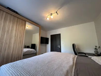 Na predaj 3-izbový byt, 64 m², Lučenec, Námestie republiky