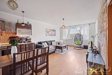 Na prenájom 2-izbový byt, 57 m², Bratislava-Petržalka, Budatínska