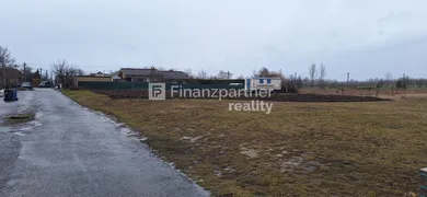 Na predaj pozemok, Pavlice