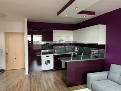 Na prenájom 2-izbový byt, 44 m², Bratislava-Podunajské Biskupice