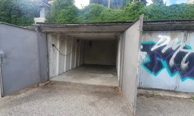 Na predaj objekt, 18 m², Bratislava-Karlova Ves, Devínska cesta