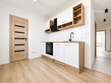 Na prenájom 2-izbový byt, 63 m², Považská Bystrica, Stred